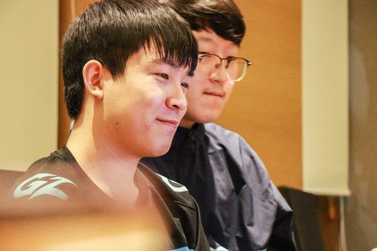 中国战队荣获APEX英雄电竞世界杯冠军奖金高达430万元